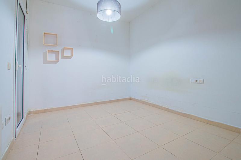 Foto baca8a89-a468-4d1f-850c-e748fcaf3881. Pis amb calefacció a Eixample-Horta Capallera Figueres