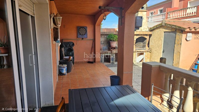 Foto b3be4227-42f4-483f-b23c-dd8d339c6041. Casa aparellada amb xemeneia calefacció aparcament a Vilafant