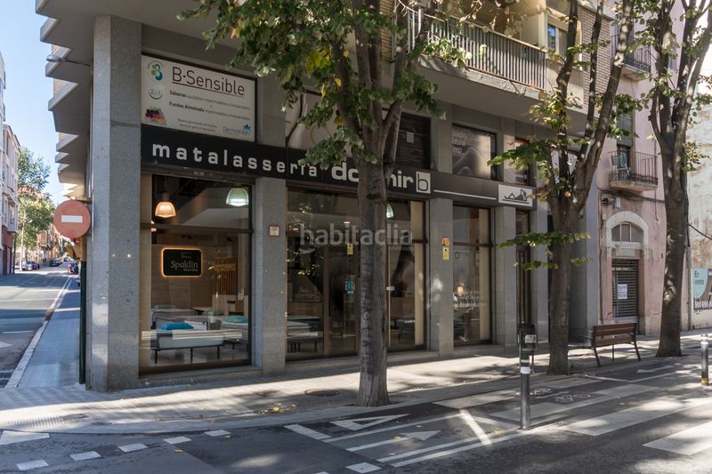 Foto 8c05c1a2-fba9-47e4-b4d5-6e7cdf6d3b83. Local comercial amb calefacció a Centre Figueres