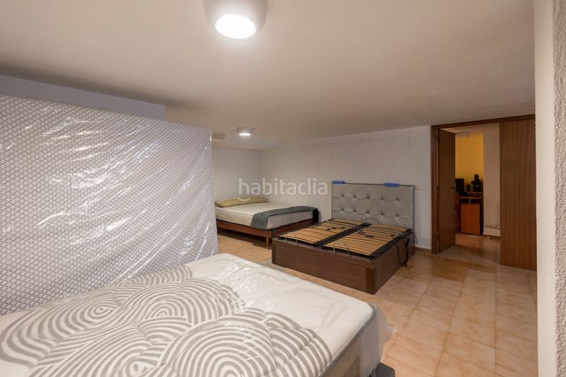 Foto b762517b-ee0d-4738-879a-eb320e1d47ee. Local comercial amb calefacció a Centre Figueres