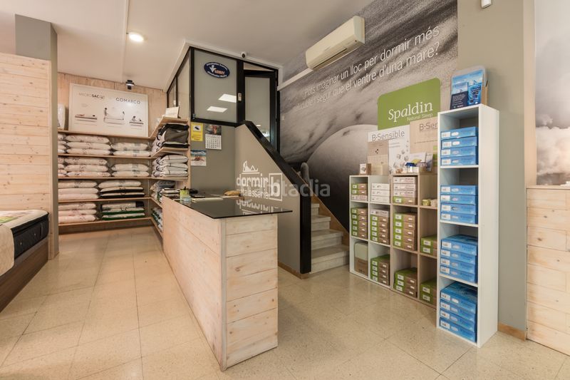 Foto bf4b3f66-2535-4279-8b7d-c7eaacdd9088. Local comercial amb calefacció a Centre Figueres
