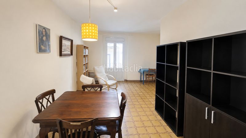 Foto c3d2a854-7455-4331-99fa-1fc7039c0182. Pis a Centre Figueres