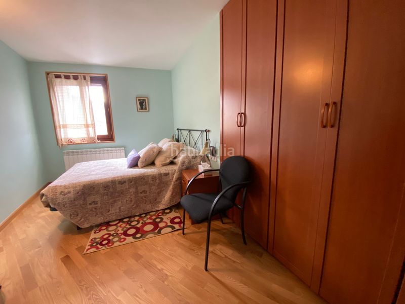 Foto a4ce5f76-f440-4349-aa14-ca01784192bf. Casa amb xemeneia calefacció aparcament a Esterri d´Àneu