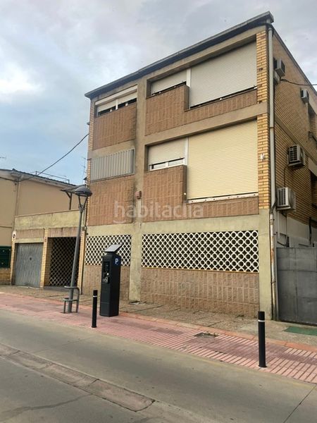 Foto e9af8ee9-a84f-4d41-a2a2-b7b9f6c18d44. Lloguer edifici a carrer serra d'almenara 8 a Joc de la Bola - Camps d'Esports Lleida
