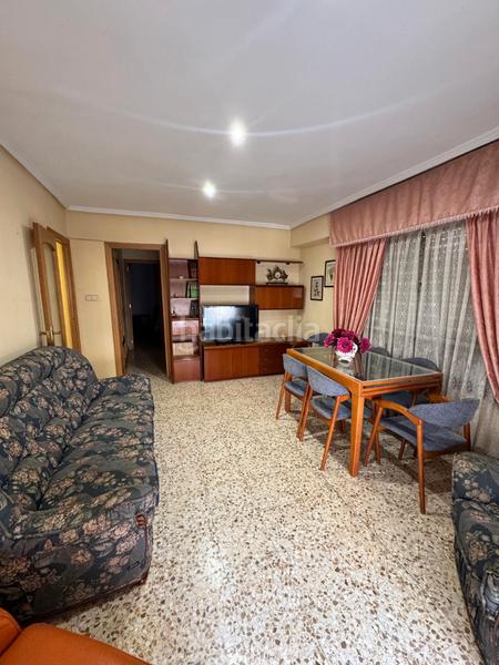 Foto dc6bd187-39ff-43e3-87bb-e9dddfed5822. Piso  amplio en importante esquina de benimaclet en Valencia