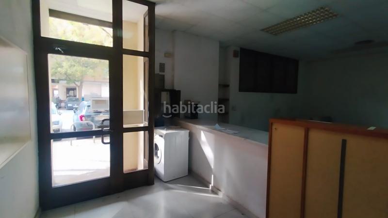 Foto 554b668f-d6e6-44a5-8b67-526953e7ecae. Locale commerciale in carrer d'oltà 29 in Malilla Valencia