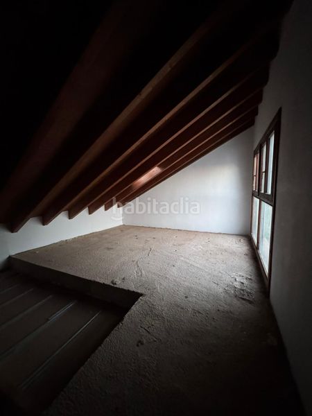 Foto 99b75260-b878-43f8-919c-e33c3ce7733a. Dúplex a avenida norte 32 a Chóvar