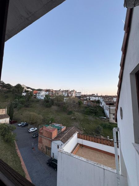 Foto faa74c3f-b5c6-4eaa-8d0a-039eb70a12d0. Dúplex a avenida norte 32 a Chóvar