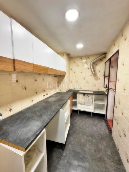 Foto 91323338-353d-4486-999f-30a67f228df9. Appartamento con parcheggio in Malilla Valencia