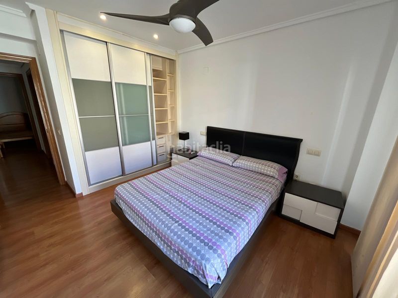 Foto 042e7bbb-69be-4d92-88db-d5934744b7a7. Pis amb calefacció aparcament a Malilla Valencia