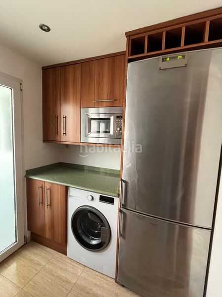 Foto f74ba0c9-5a88-432a-9388-553b44aadd21. Pis amb calefacció aparcament a Malilla Valencia