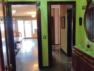 Pis  Avinguda d'ausiàs march. Se vende piso en malilla