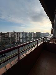 Alquiler Piso  Avinguda d'ausiàs march. Piso en alquiler en avenida ausias march