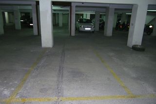 Car parking  Carrer d'olt�. Se vende plaza de garaje en malilla por 9.500�!