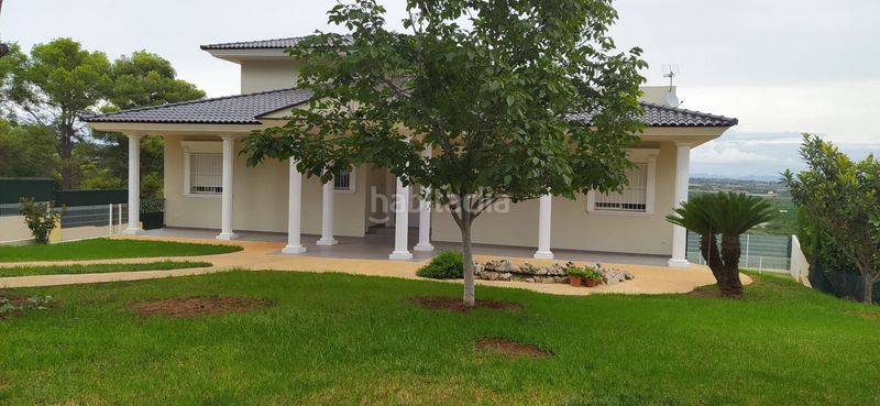 Foto b00ac3eb-3d05-42d2-86ae-bf27e33acde2. Xalet amb calefacció aparcament a Picassent