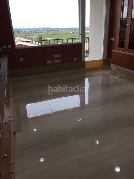 Foto bce0bcd1-b6e9-497e-9902-fa0edb4783c0. Xalet amb calefacció aparcament a Picassent