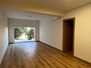 Location Appartement  Carrer de joaquín benlloch. Se alquila piso en malilla