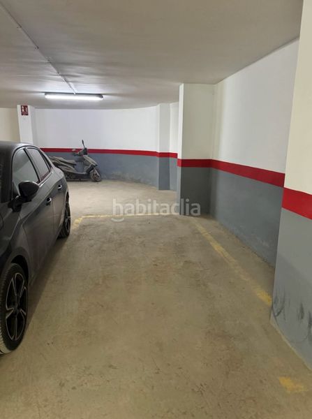 Foto f73a1c0e-64d7-4668-8878-2b7a1133de49. Aparcament cotxe a Malilla Valencia