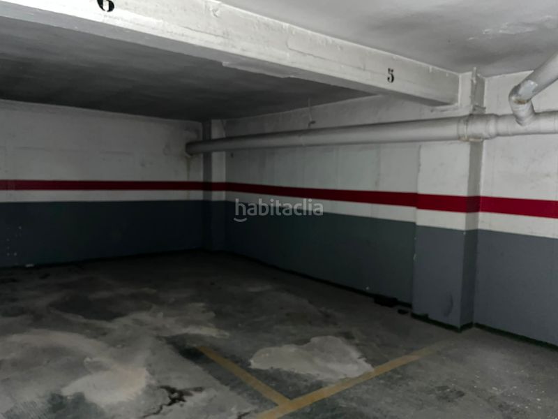 Foto a8e9cfb8-4d04-4eaa-ab30-d2db9814bde5. Aparcament cotxe a Malilla Valencia