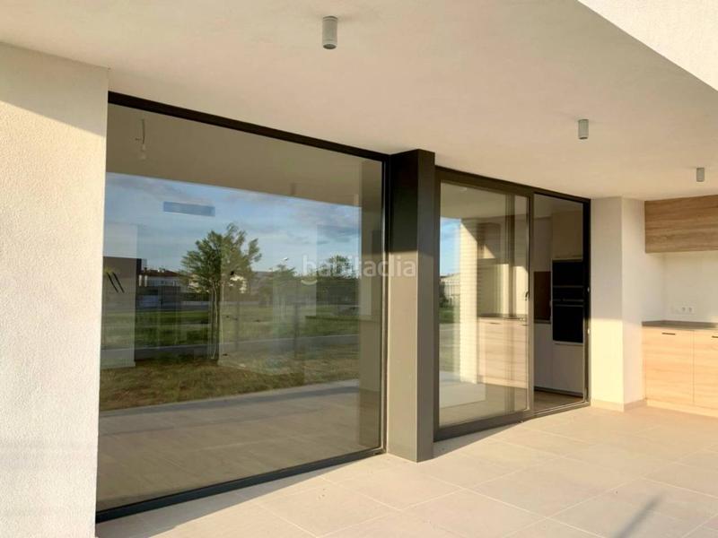 Foto 9364b431-7f83-402c-a5df-2fbfd81d190a. Casa obra nueva iniciada casas en venta a 10 min caminando de la rambla en Figueres