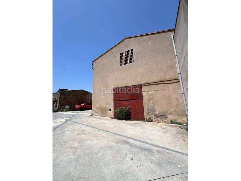 Foto bd67c978-19bf-4871-aa2a-58eba36fd848. Casa pajar para restaurar en el baix empordà en Serra de Daró