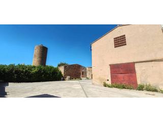 Casa a Serra de Daró. Pajar para restaurar en el baix empordà
