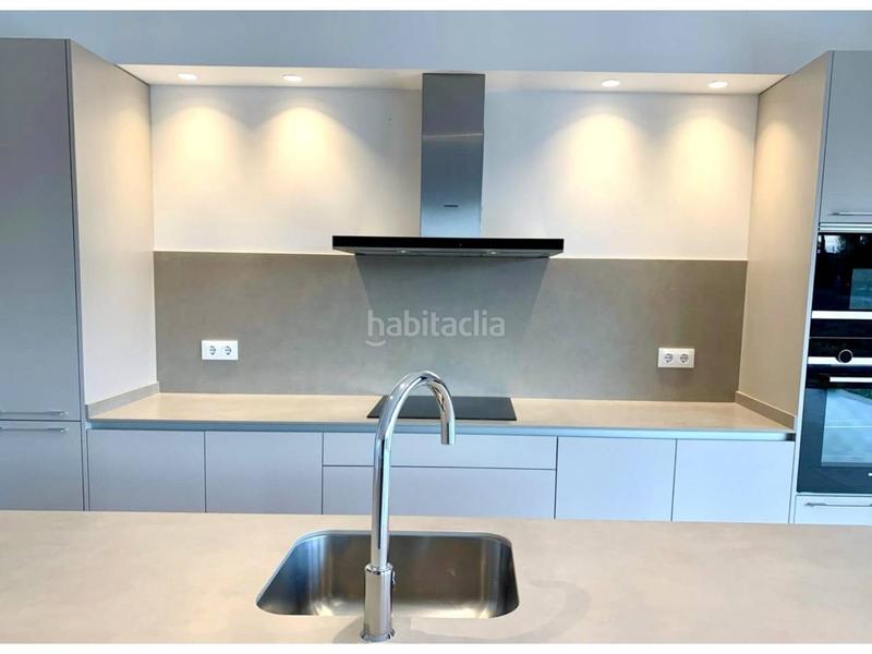 Foto f5869394-fa64-49d7-abc4-2f70f6f4be7f. Casa s de nueva construcción en Vilafant