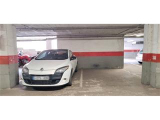Parking coche en Eixample Nord. Parking en venta e.grahit