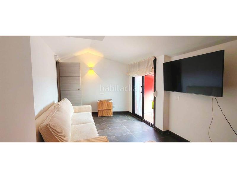 Foto 11a8eb8e-5855-4876-a0a1-d9daa1f7647d. Ático dúplex en venta en Sils