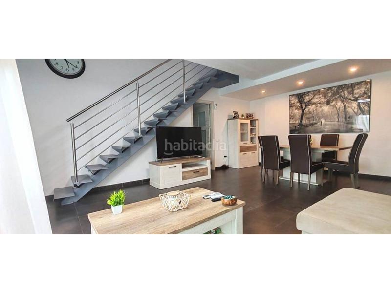 Foto 28a5b97f-2f8f-4ad2-a58a-7f8585950852. Ático dúplex en venta en Sils
