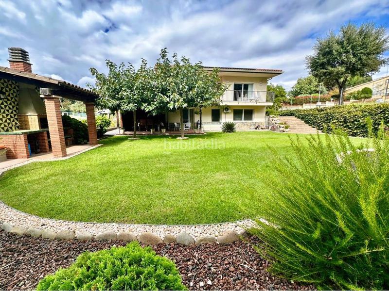 Foto 25558bcf-2b0b-4924-aa11-d2b2b9e8e06a. Casa  con gran jardín en Caldes de Malavella