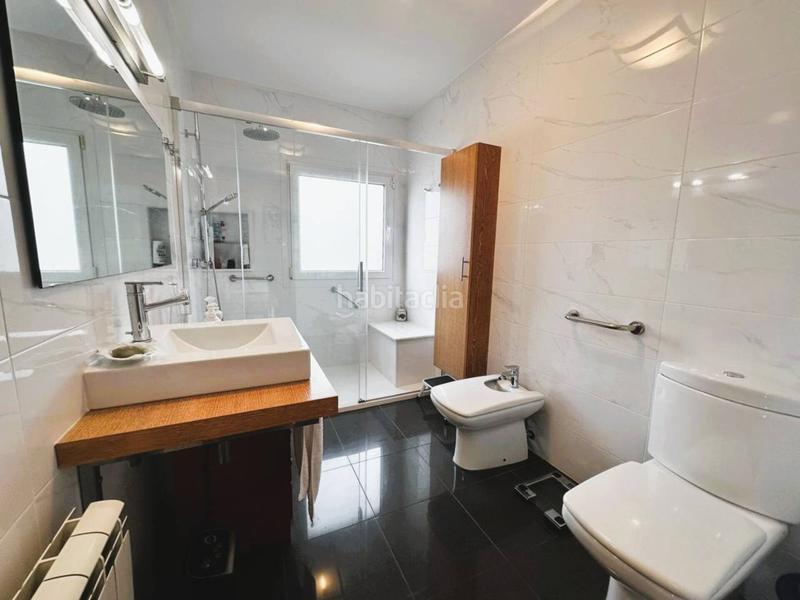 Foto 944d37a5-fd00-4ccd-bfcb-429175656503. Casa  con gran jardín en Caldes de Malavella