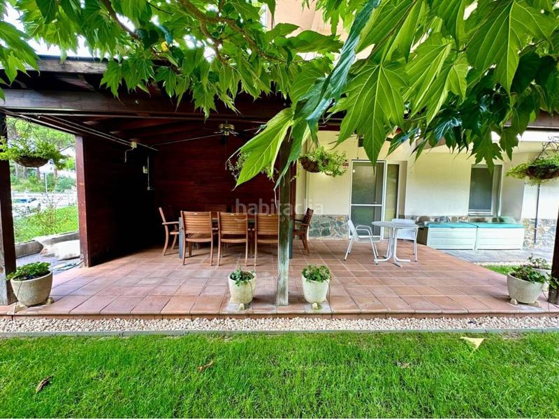 Foto 9e370e4a-fc0d-45a9-98c3-04a62a8dd9ee. Casa  con gran jardín en Caldes de Malavella