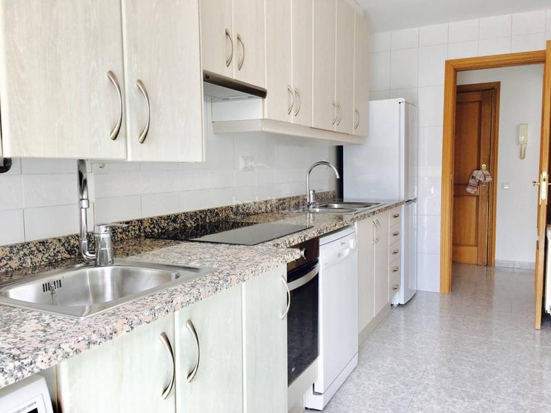 Foto 012ee05b-d651-49e2-b120-4a59a13db0ca. Pis amb calefacció a La Devesa Girona