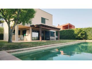 Affitto Casa in Corçà. Casa con piscina en alquiler en la zona de corça