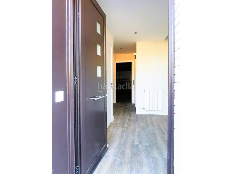 Foto 516c137d-31c8-4979-bcf7-dc7a2dd36867. Haus mit heizung parking in Quart