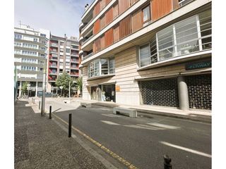 Rent Office space  Calle juli garreta. Oficina de lloguer a juli garretap claret