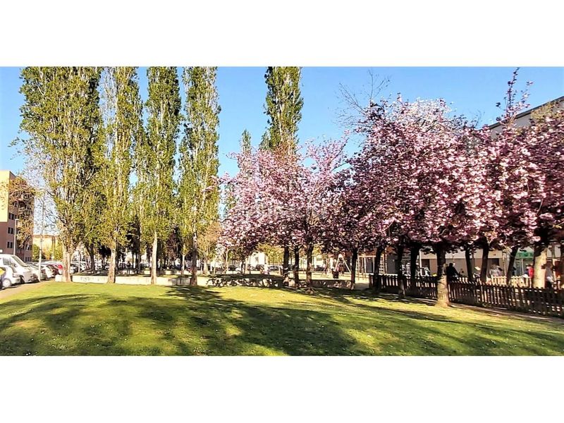 Foto b9cf9fac-6b94-44fe-9ac4-4f097bb5a534. Pis amb calefacció aparcament a Mas Masó - Hospital Salt