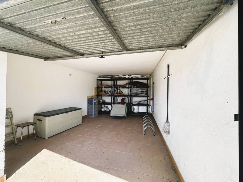 Foto a5f58ad0-8106-4a0d-b8fc-e34c8f46f402. Pis amb aparcament piscina a l´Estartit poble Estartit