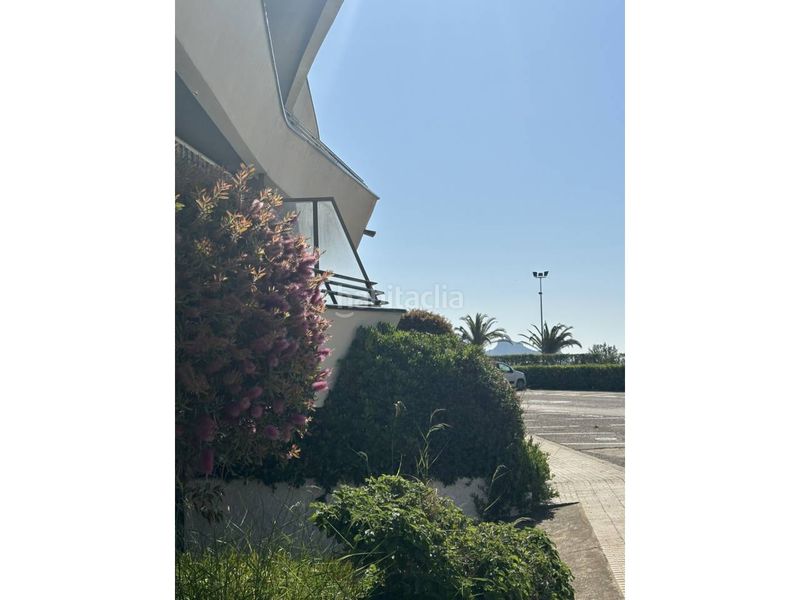 Foto c7111e3c-a28c-4e8a-9ee7-13e1318074d3. Pis amb aparcament piscina a l´Estartit poble Estartit