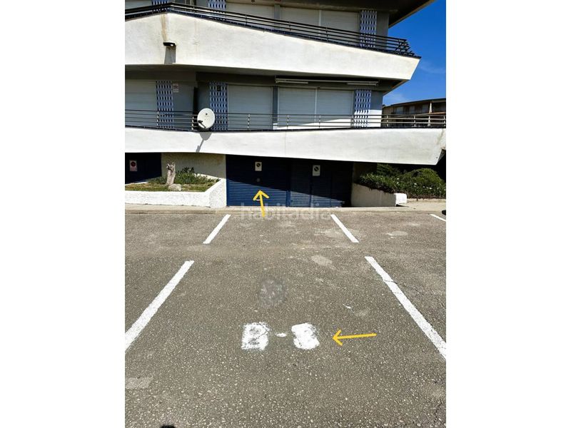 Foto deb26293-1299-41a5-9615-ba2a8ab37d18. Pis amb aparcament piscina a l´Estartit poble Estartit