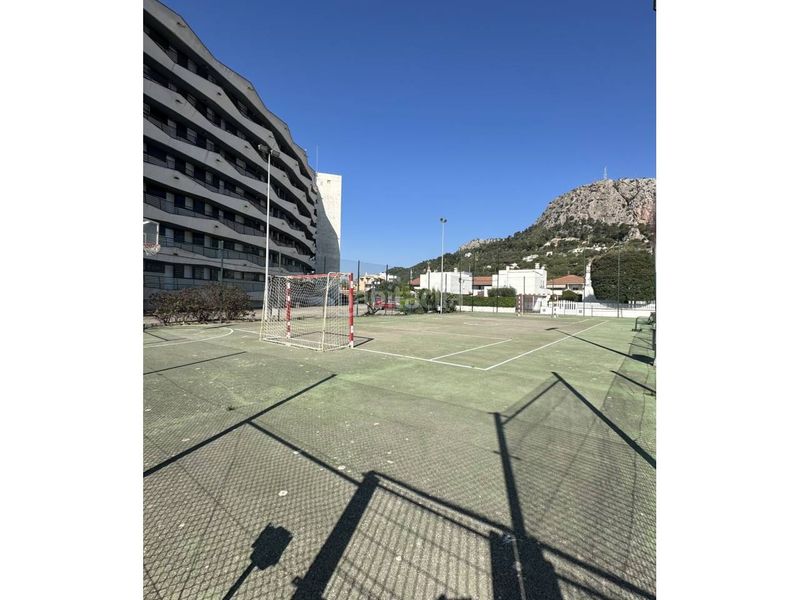 Foto e5bb275a-61e9-47d3-ba2c-83add0a85b45. Pis amb aparcament piscina a l´Estartit poble Estartit