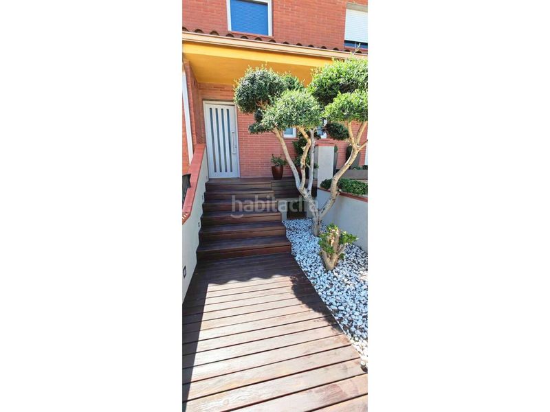 Foto 7529c1ac-f381-4752-b13c-b3fbe9e46976. Casa amb calefacció aparcament piscina a Poble Nou-Olivar Gran Figueres
