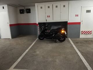 Rent Car parking  Pasaje farigola. Plaça daparcament de lloguer  creu de palau
