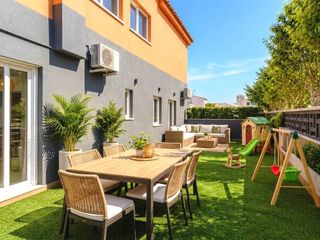 Flat in Sarrià de Ter. Magnífico piso de planta baja en sarrià de ter