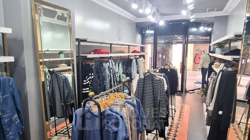 Foto f8bc1b4d-e6f6-47ac-b65b-6d26ac2e758f. Local comercial a carrer d'august 11 a Eixample Tarragona