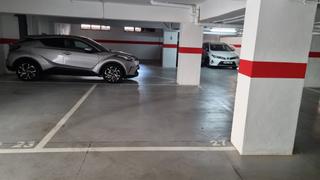 Aparcament cotxe a Carrer robert d'aguiló 52. Parking en venta en tarragona.