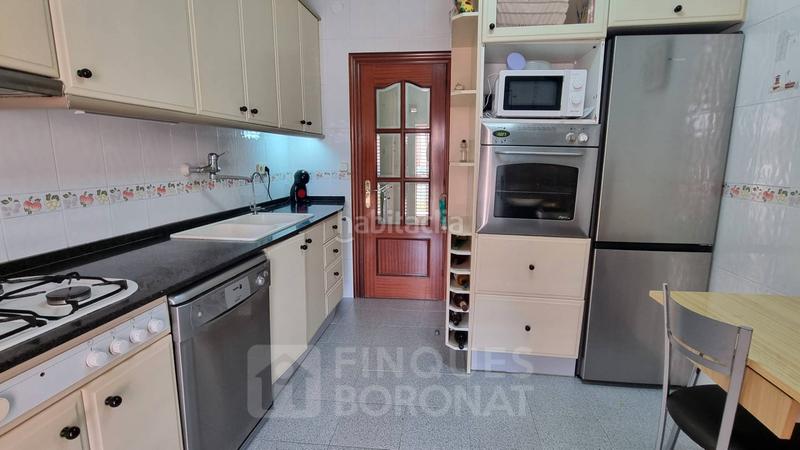 Foto 58766f46-a104-458e-9fa0-c98fb56629e0. Casa  en venta en el centro . en Perafort