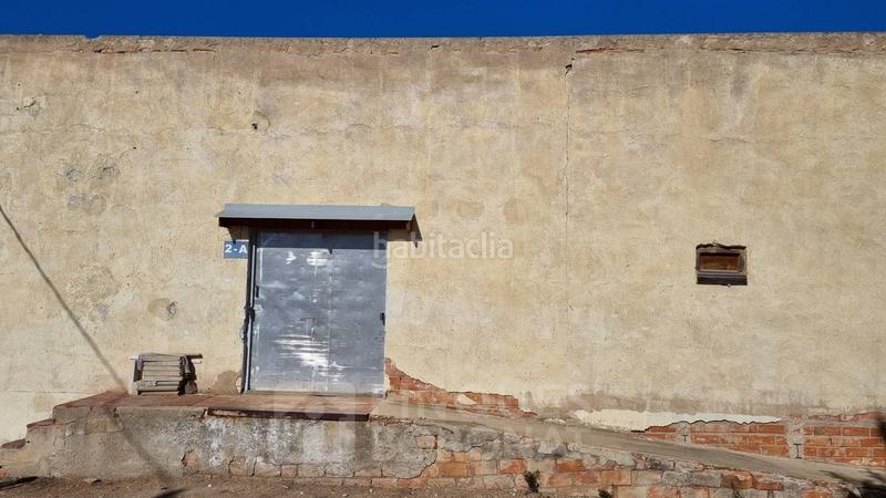 Foto 8f9bd34d-4e1a-42ed-8aa8-174a253d6afe. Location local commercial dans passatge bonaire 7 dans Tarragona
