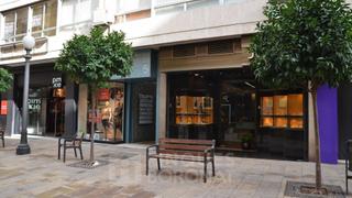 Büro in Carrer d'august 5. Oficina en venta o alquiler  en tarragona centro